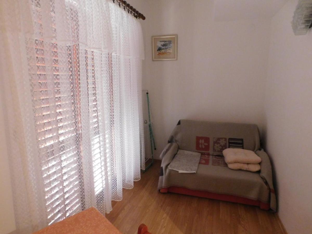 Apartments Zile Starigrad Paklenica Dış mekan fotoğraf